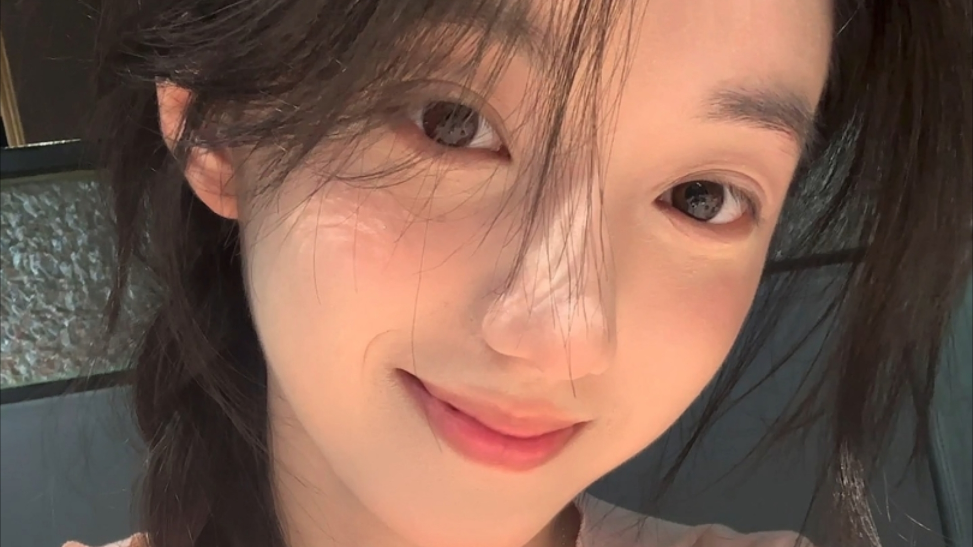 冰岛雷恰角半岛今年第二次发生火山喷发